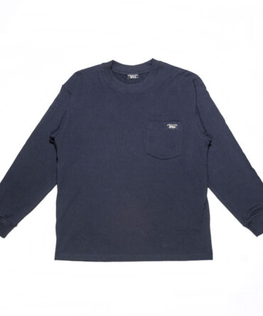 Black long sleeve T-shirt
